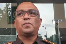 Kritisi.ID
