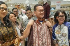 Kritisi.ID
