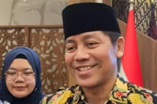 Kritisi.ID