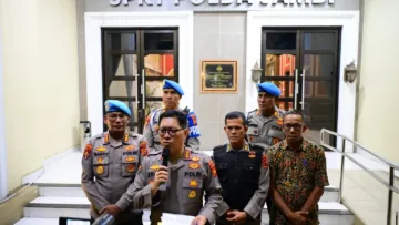 Kritisi.ID