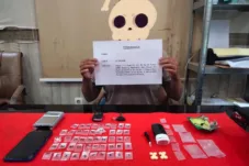 Kritisi.ID
