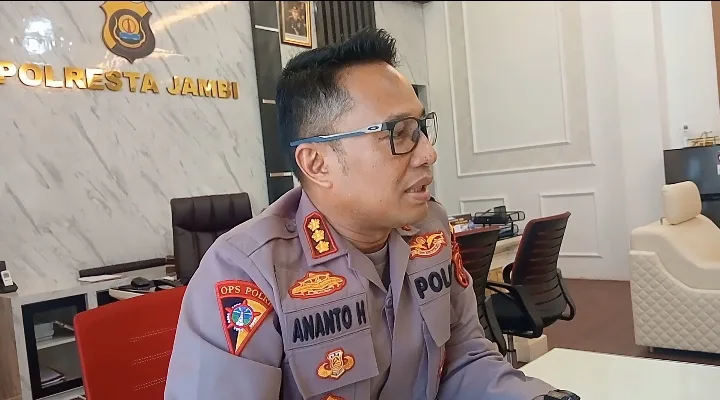 Kritisi.ID