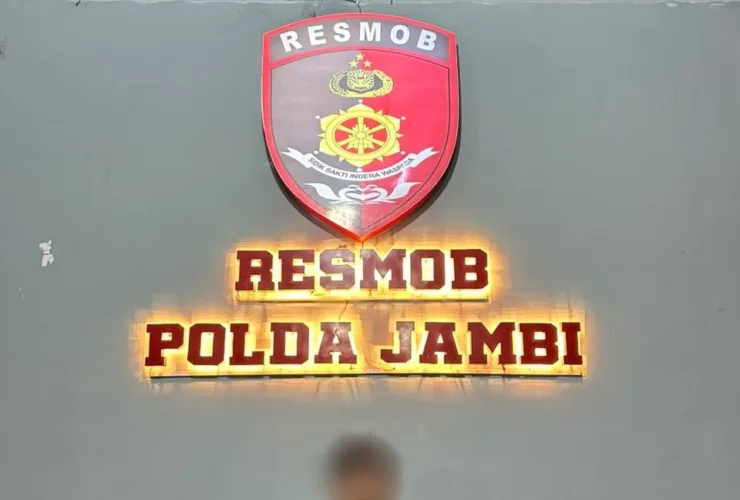 Kritisi.ID