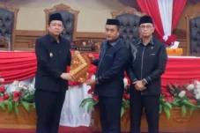 Kritisi.ID