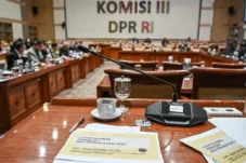 Kritisi.ID