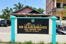 Kritisi.ID