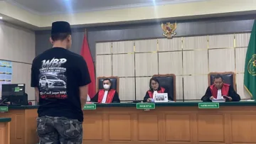 Kritisi.ID
