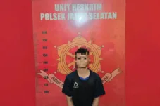 Kritisi.ID